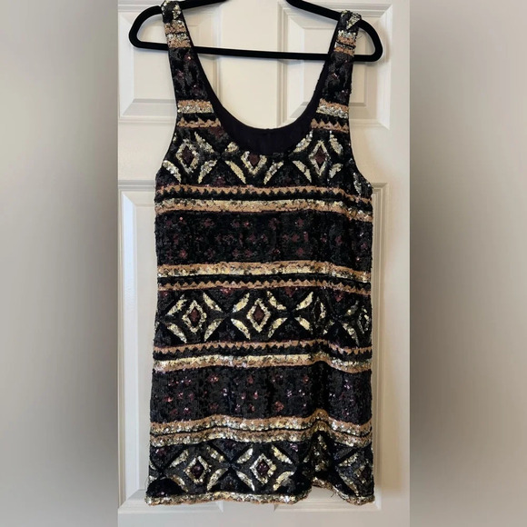 Free People Pull on tank party mini dress Black and Gold Sequin size Small - Picture 3 of 11